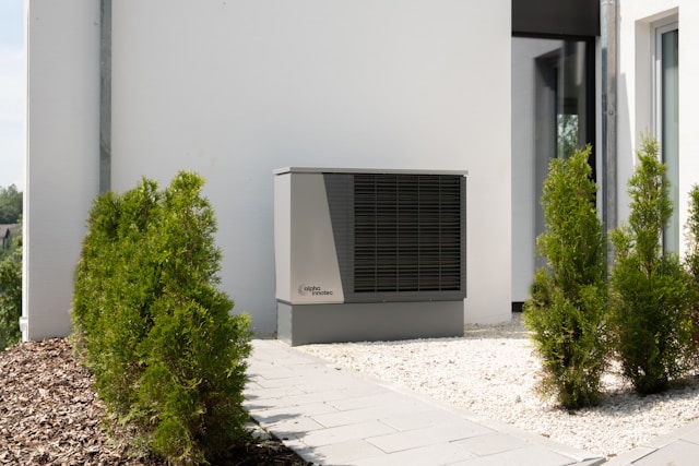 Top 5 Reasons Annual Heating Maintenance Saves You Money in Alaska